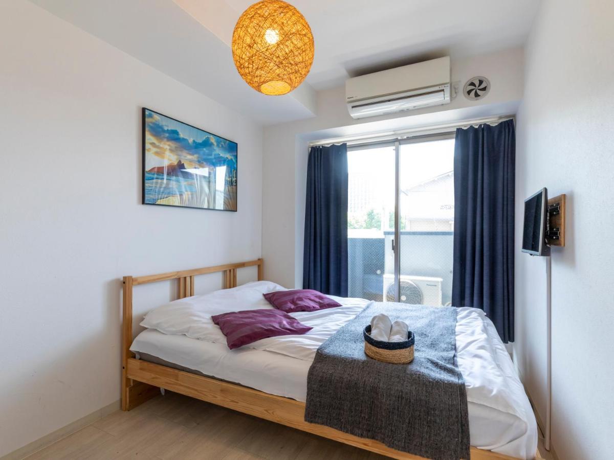 Tabist Gloire Osaka Apartment Bagian luar foto